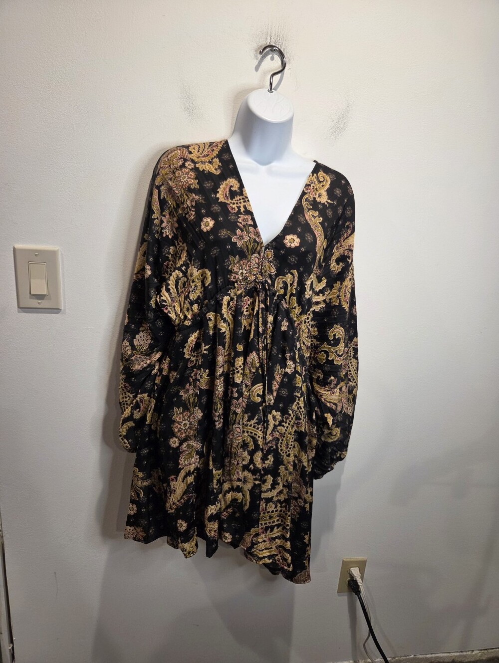 Free People Size M Boho Paisley Printed Arzel Mini Dress